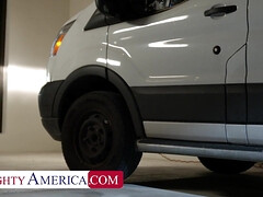 Gros seins, Plantureuse, Noir ébène, Hard, Mère que j'aimerais baiser, Seins naturels, Actrice du porno, Nénés