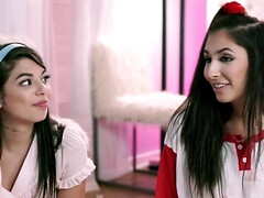 Большая жопа, Пальцем, Хд, Поцелуи, Киски, Реалити, Молоденькие, Сиськи