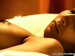 Brunette brune, Hd, Indienne, Mère que j'aimerais baiser, Naturelle, Nue, Se déshabiller, Allumeuse