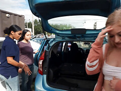 18 jahre, Grosser arsch, Blondine, Öffentlich, Jungendliche (18+)