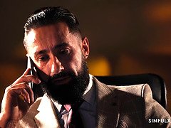 Grote lul, Pijpbeurt, Handbeurt, Hd, Moeder die ik wil neuken, Kantoor, Pornster, Kut duiken