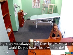 Любители, Язык в попке, Блондинки, Массаж, Медсестра, В офисе, Киски, Подглядывание