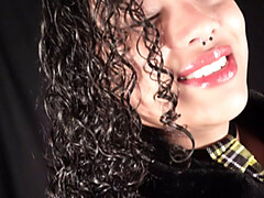 Grosse bite, Hard, Indienne, Interracial, Fille latino, Lait, Pov, Rugueux