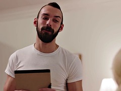 Kont, Grote lul, Grote mammen, Blond, Pijpbeurt, Homo, Hardcore, Tieten likken