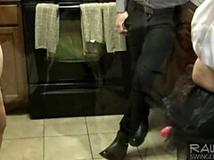 Leie, Grosser schwanz, Blasen, Hd, Selbstgemacht, Orgie, Party, Ehefrau