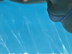 美女, フェティッシュ, ハンガリー人, 淫乱熟女, プール, ポルノスター, 一人, 水中