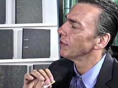 Sucer une bite, Hard, Mature, Mère que j'aimerais baiser, Bureau