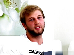 Arsch, Blondine, Blasen, Vollbusig, Klassisch, Tschechisch, Muschi, Strümpfe