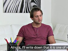 Female casting agent cumsprayed in mouth