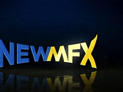 18 летние, Большая жопа, Грудастые, Лесбиянка, Мастурбация, Натуральные сиськи, Втроем, Сиськи