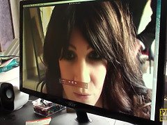 Fingern, Küssen, Masturbation, Reif, Milf, Orgasmus, Rasiert, Tätowierung