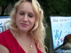 Gros seins, Blonde, Sucer une bite, Tir de sperme, Nue, Pov, Réalité, Branlette espagnole