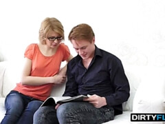 Spermaladung, Brille, Hardcore, Hd, Zierlich, Muschi, Jungendliche (18+), Titten