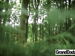 18 jahre, Grosser schwanz, Grosse titten, Blasen, Hd, Lecken, Pov, Titten