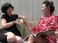 Amica Bentley: Stepmom's advice for Kiki's hot MILF stepdaughter