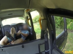 素人, フェラチオ, 車, イく瞬間, 顔射, 手コキする, アウトドア, コキ