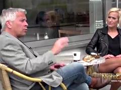 素人, フェラチオ, イく瞬間, ドイツ人, 手コキする, なめる, 熟年, 淫乱熟女