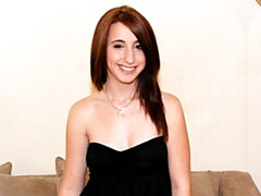 18 años, Culo grande, Mamada, Morena, Estilo perrito, Tetas naturales, Adolescente, Tetas