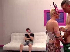 Amateur, Couple, Tir de sperme, Européenne, Masque, Réalité, Espagnole, Plan cul à trois