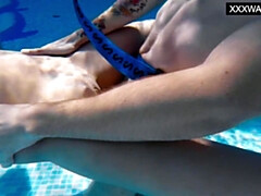 イく瞬間, エロティック, Hd, アウトドア, プール, 公共, オマンコ, ティーン