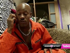 Grosse titten, Vollbusig, Sperma im mund, Hundestellung, Interrassisch, Muschi, Rasiert, Titten