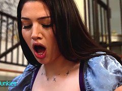 Verga grande, Tetas grandes, Mamada, Morena, Hd, Lamidas, Tetas naturales, Coño