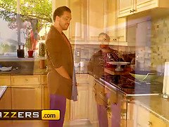 デカ尻, デカチン, デカパイ, フェラチオ, 浮気する, 顔面騎乗, Hd, パイ刷り