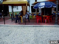 Amateur, Mamada, Morena, Corridas, Corridas faciales, Pajear, Sexo duro, Latina