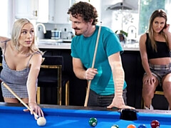 18 años, Culo grande, Verga grande, Tetas grandes, Mamada, Ffm, Flaco, Adolescente