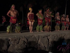 Enthousiasteling, Voeten, Handbeurt, Orgasme, Gezichtspunt, Openbaar, Kut duiken, Tieten likken