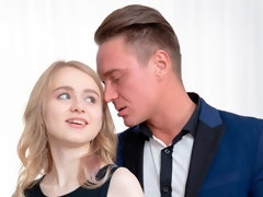 In den arsch, Arsch, Blondine, Blasen, Handjob, Küssen, Rasiert, Jungendliche (18+)