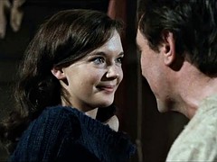 Bruinharig, Beroemdheid, Naakt, Softcore pornografie, Tieten likken, Oud