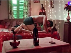 Gros seins, Éjaculation interne, Tir de sperme, Fétiche des pieds, Hard, Fait maison, Indienne, Mère que j'aimerais baiser