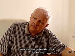 Bruinharig, Gevangen, Daddy, Hd, Likken, Kut duiken, Geschoren, Tiener