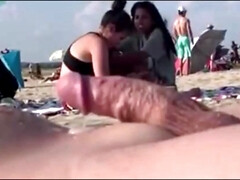 Grosse titten, Schwanz, Arzt, Fussjob, Deutsch, Interrassisch, Zierlich, Spion