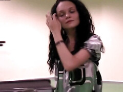 Amateur, Sucer une bite, Brunette brune, Pov