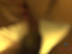 Amateur, Doigter, Branlette thaïlandaise, Petite amie, Chatte, Rasée, Tatouage, Nénés