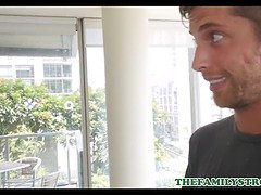 Grosser schwanz, Orgasmus, Zierlich, Russisch, Schwestern, Taboo, Jungendliche (18+), Titten