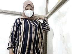 Arabe, Femelle, Masturbation, Seins naturels, Orgasme, Solo, Professeur, Serré