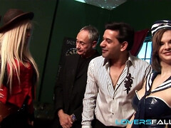 Анальный секс, Жопа, Минет, Двойное проникновение, Секс без цензуры, Каблуки, Мастурбация, Колготки