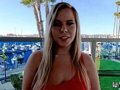 Cul, Audition, Sucer une bite, En levrette, Rasée, Pute, Adolescente, Nénés