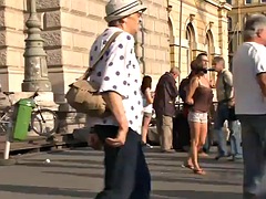 Tussi, Grosse titten, Blondine, Hardcore, Öffentlich, Rumänisch