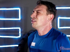 Красотки, Большие сиськи, Минет, Собачьи, Секс без цензуры, Поцелуи, Латиноамериканки, Пирсинг