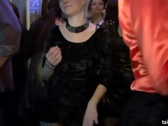 Gros seins, Noire, Femelle, Talons, Embrassement, Lesbienne, Orgie, Fête