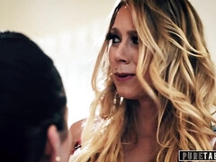 Grosse titten, Blondine, Küssen, Lecken, Reif, Natürlichen titten, Realität, Titten