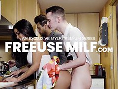 Американки, Минет, Глубокая глотка, Бабушки, Зрелые, Милф, Молоденькие, Сиськи