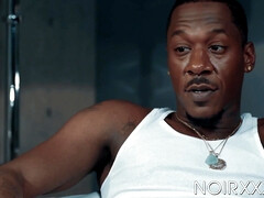 Grote lul, Zwart, Sperma shot, Diep in de keel, Hondjeshouding, Handbeurt, Hardcore, Zoenen