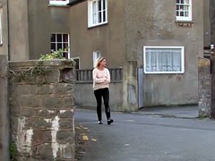 Nana, Poilue