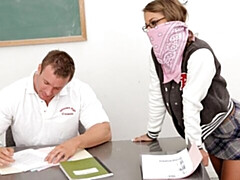 18 jahre, Grosser arsch, Blasen, Hundestellung, Natürlichen titten, Schulmädchen, Jungendliche (18+), Titten