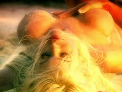 Outdoor beach sex makes busty blonde lose her mind